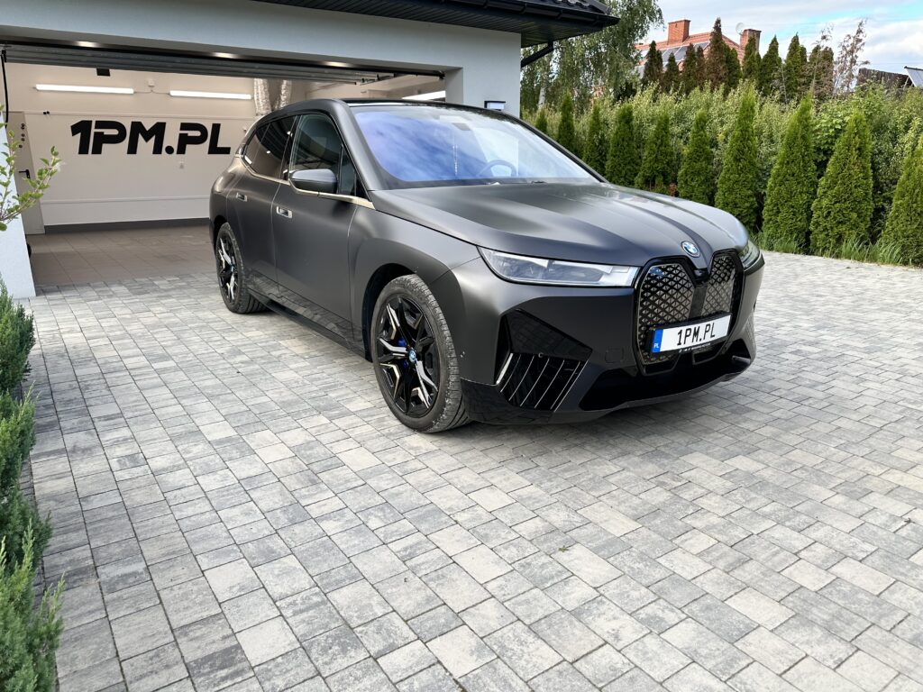 BMW IX Mrożenie