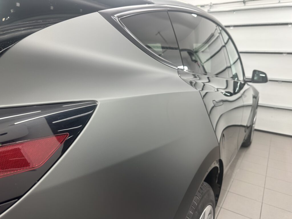 Tesla Y Zmiana Koloru PPF